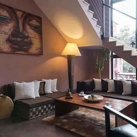 Restaurant Disini Montpellier Est, The Originals Relais 4* Castries