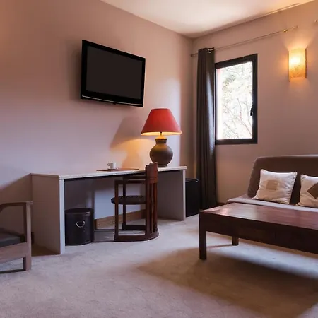 Restaurant Disini Montpellier Est, The Originals Relais فندق