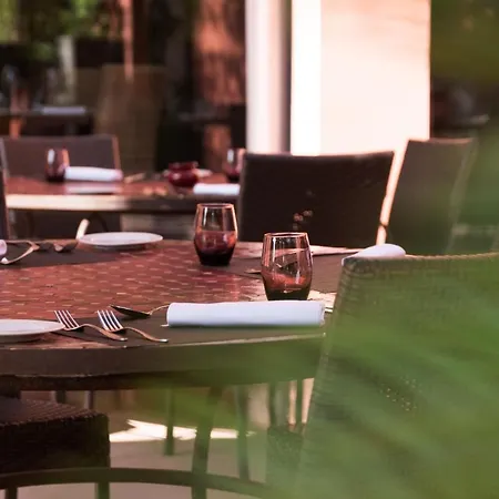 Restaurant Disini Montpellier Est, The Originals Relais 4*
